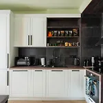 Urban Charm & Comfort - Chic 2Bd In Prime Location By Flat Mаnager